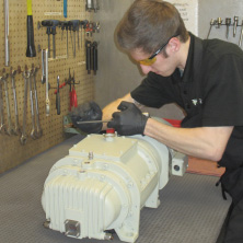 service-dry-pump-02-disassembly